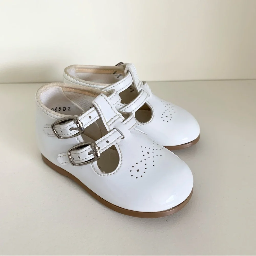 90s Vintage Patent baby shoes